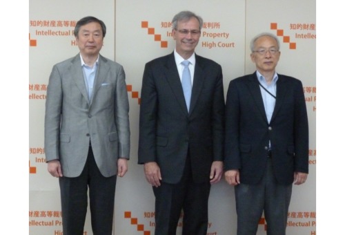 image:Group photo