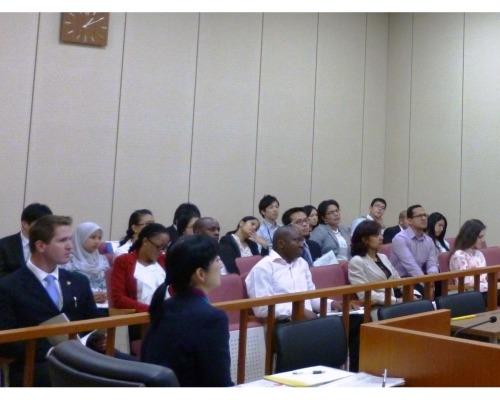 image: International students visiting the IP High Court