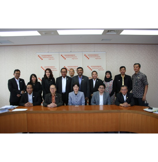 image:Group photo