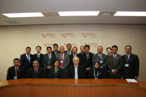 image1:Group photo