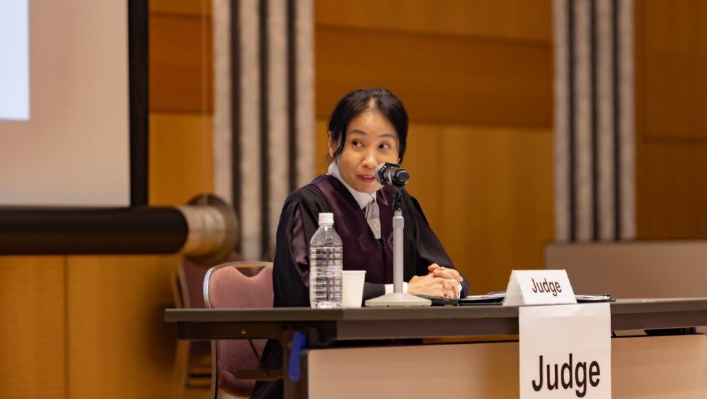 模擬裁判の様子