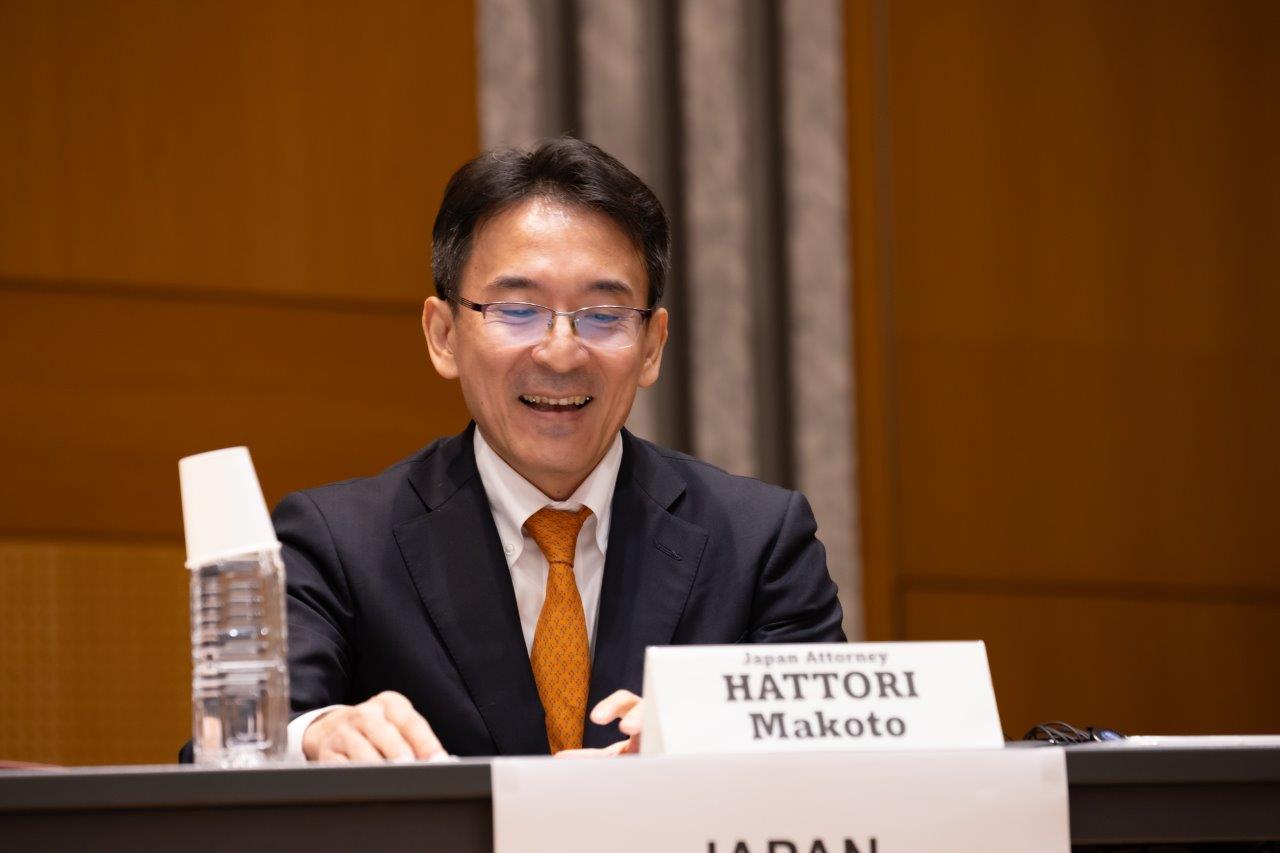 弁護士