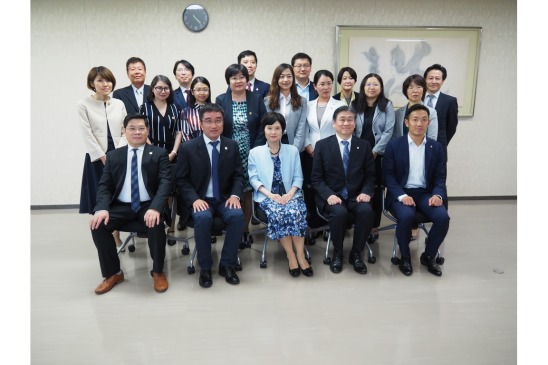 画像：中華商標協会代表団来庁