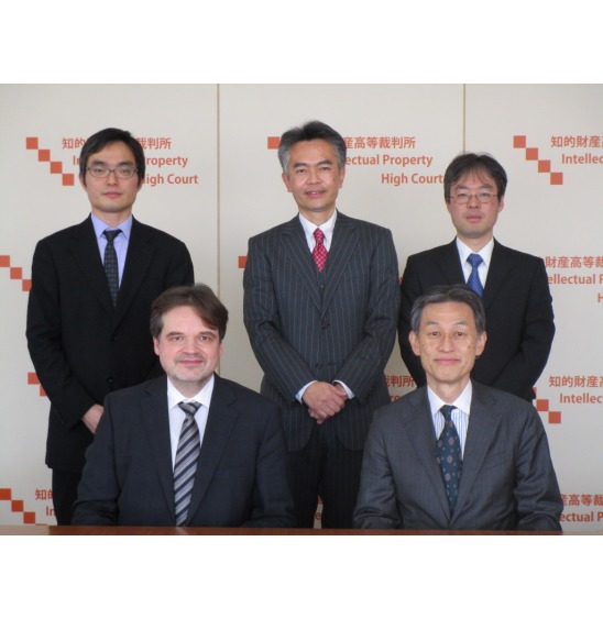 写真：Langeheineドイツ弁護士が来日した様子