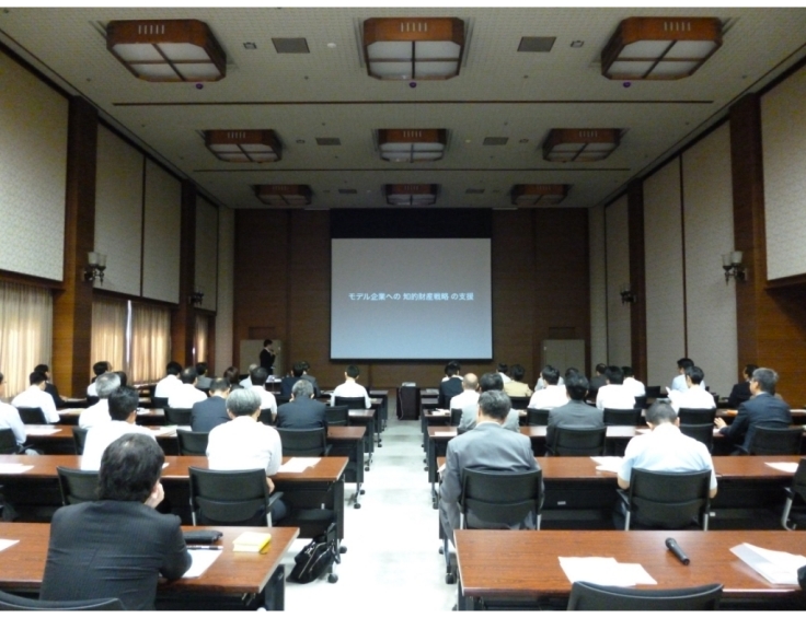写真:講演の様子その2
