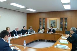 写真:意見交換の様子その2